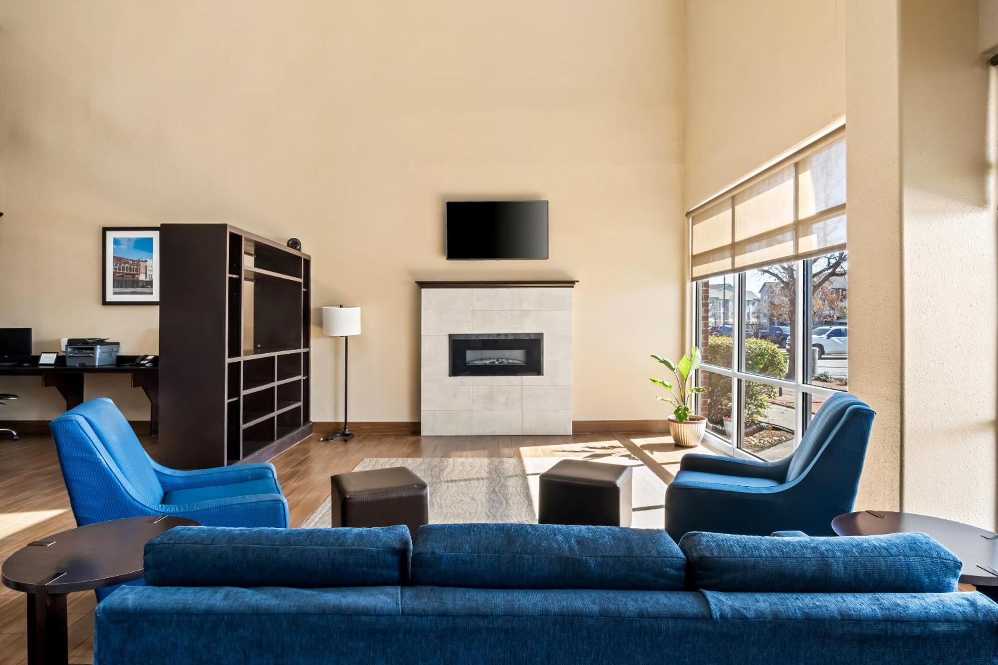 Comfort Suites Waxahachie - Dallas Eksteriør bilde