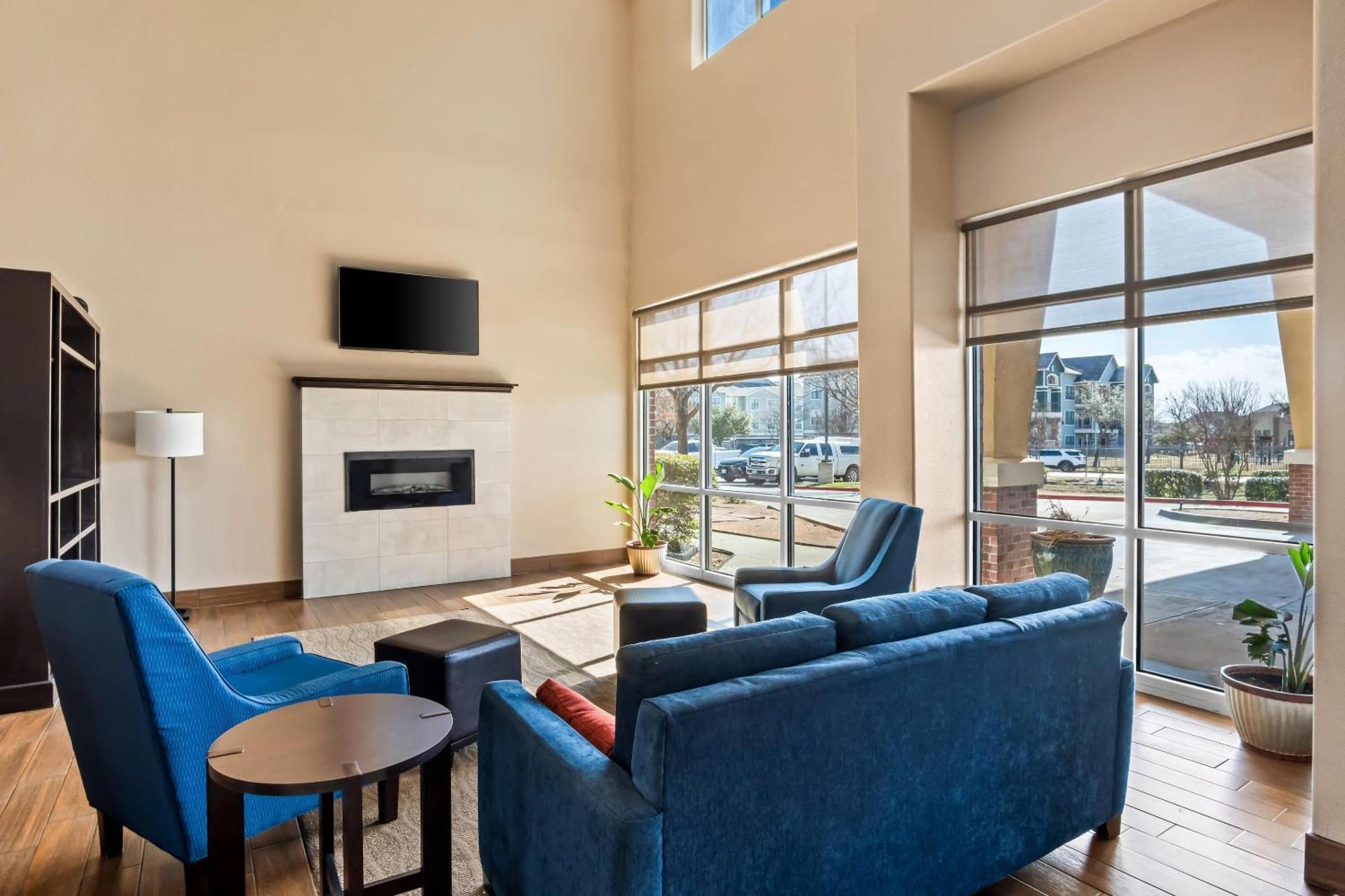 Comfort Suites Waxahachie - Dallas Eksteriør bilde